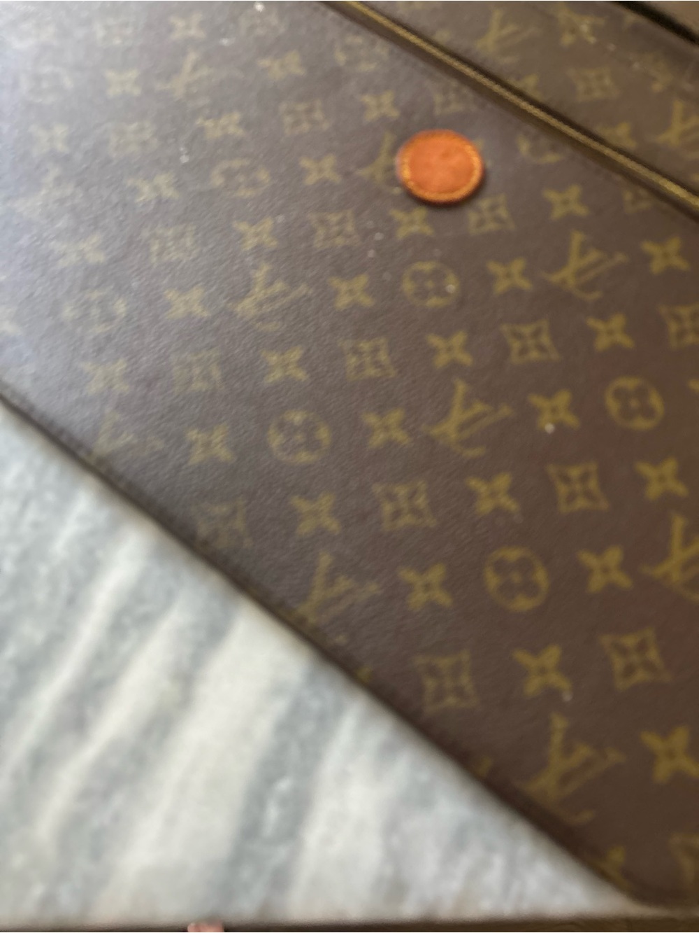 Louis Vuitton Brown Monogram Canvas Messenger Pouch with Tan Trim - Picture 7 of 9